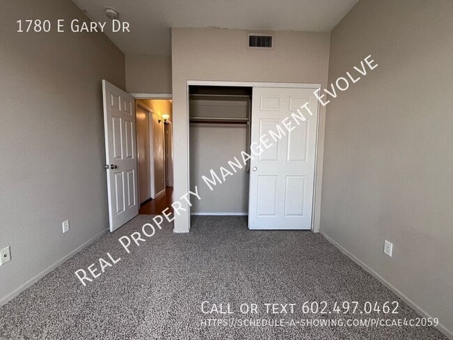 Building Photo - 1780 E Gary Dr