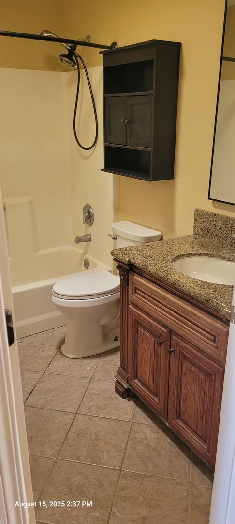 Building Photo - Centrally located gem in Chula Vista