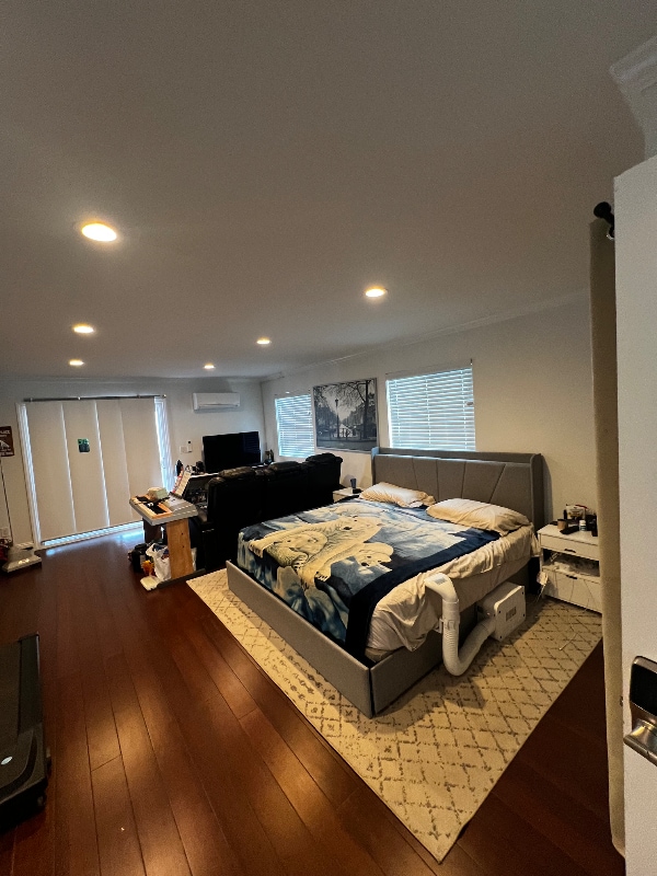 Building Photo - 1042 Garland Dr