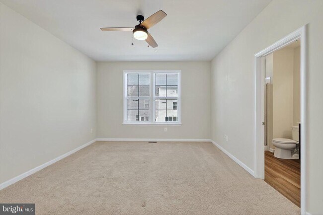 Building Photo - 1023 Flester Ln