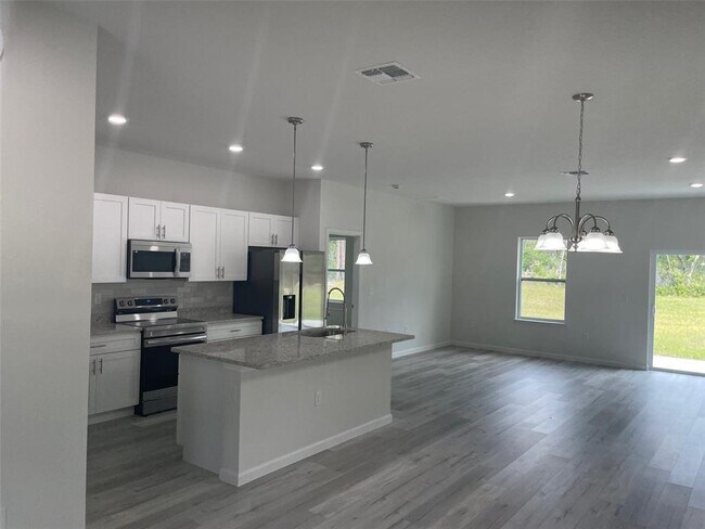 Building Photo - 3364 SW 165th Loop