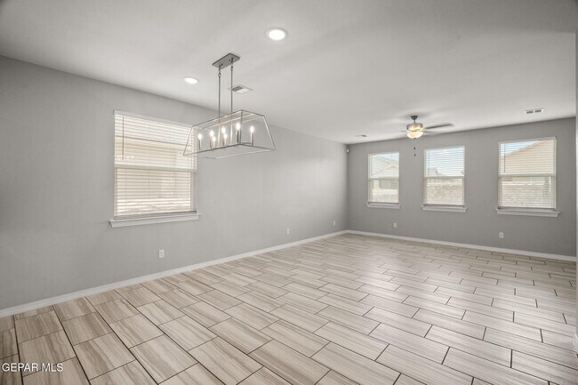 Building Photo - 14760 Sam Garcia Ave