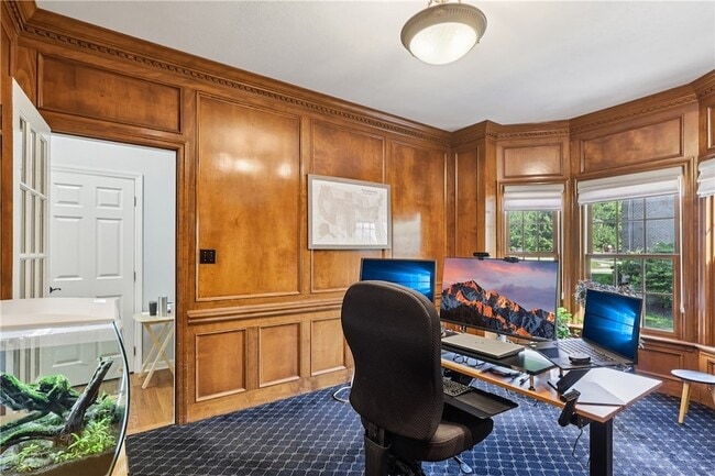 Building Photo - 403 Worth Ct