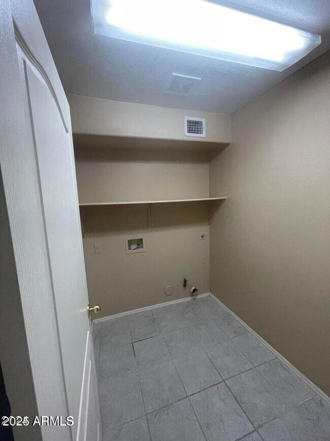 Building Photo - 17408 N Cassi Dr