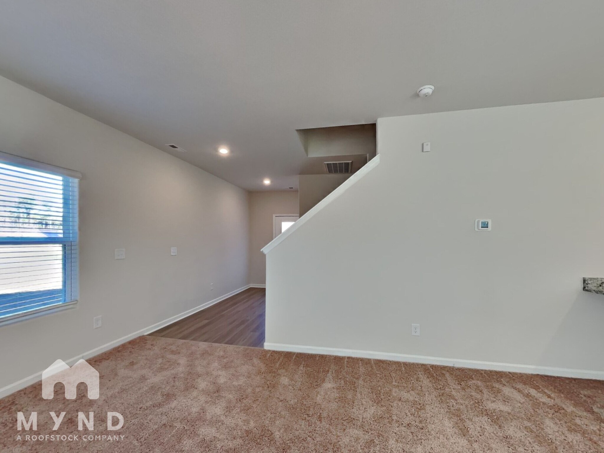 Building Photo - 94 Taverners Ln