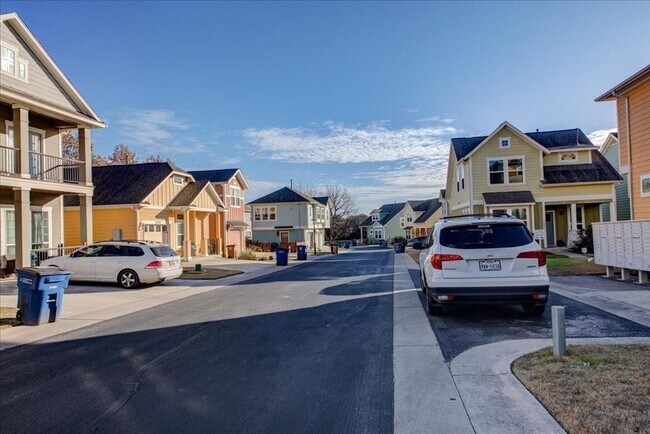 Building Photo - 12212 Tawny Farms Rd