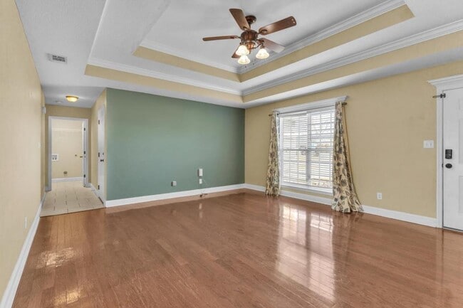 Building Photo - 5073 Branch Point Dr