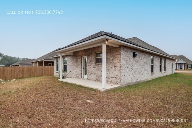 Building Photo - 856 Leeward Dr