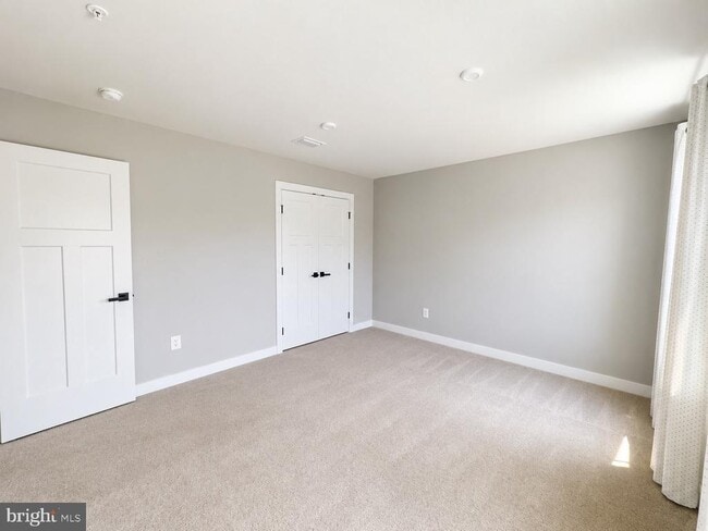 Building Photo - 6809 Ballenger Run Blvd