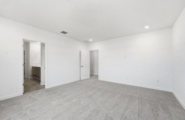 Building Photo - 2962 Spanish Cedar Pl