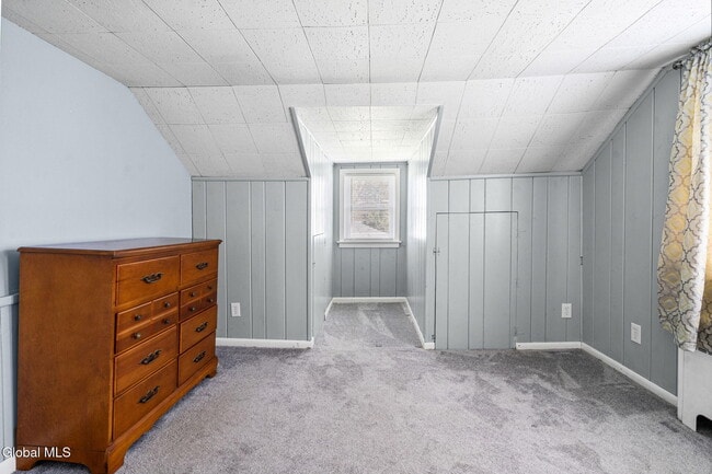 Building Photo - 234 Osborne Rd