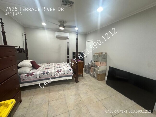 Building Photo - 7425 Terrace River Dr