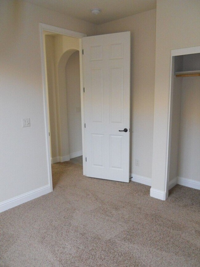 Building Photo - Granville Built 3 Bedroom for Rent in Copper River