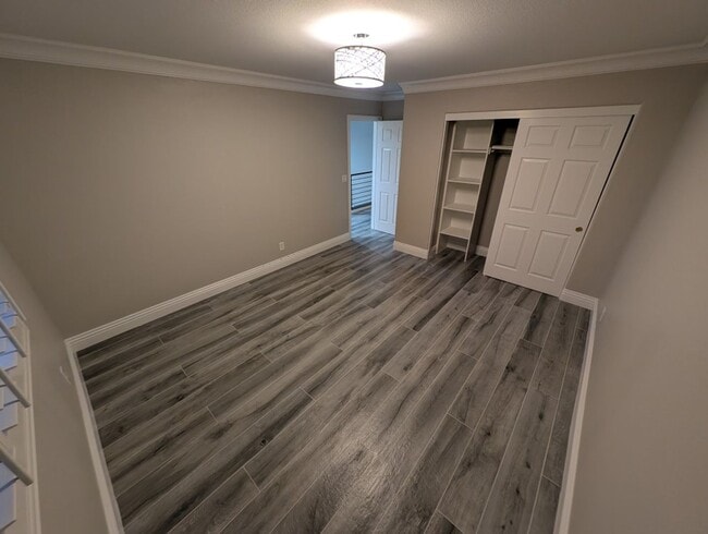 Building Photo - 11005 Salford Dr