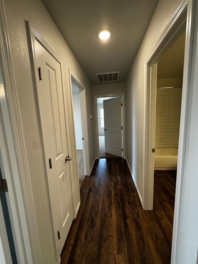 Building Photo - New construction!!! Beacon Pointe 3/2/2
