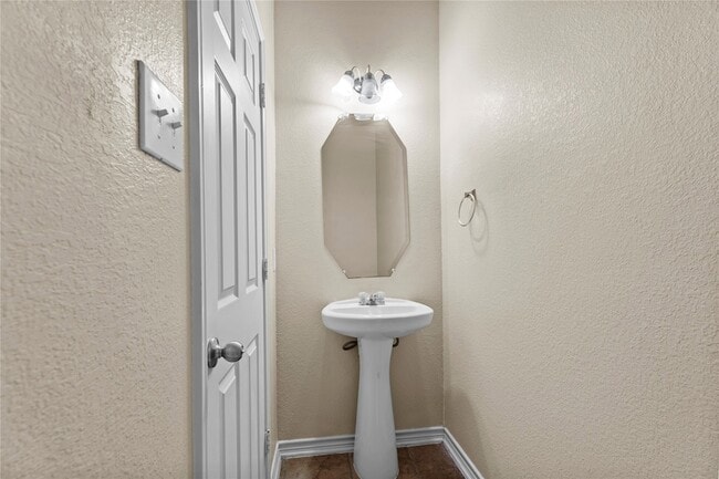 Building Photo - 2008 Spotted Ct