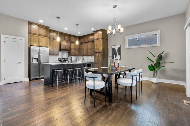 Building Photo - 16893 Madison Cir