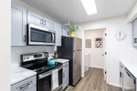 Building Photo - Oglethorpe Place