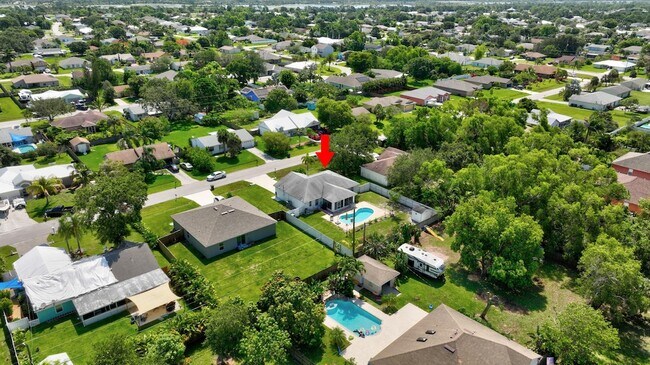 Building Photo - 1838 SE Genaro Terrace