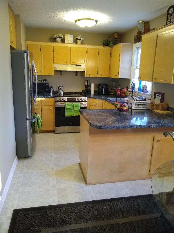 Building Photo - 523 S Mead Dr