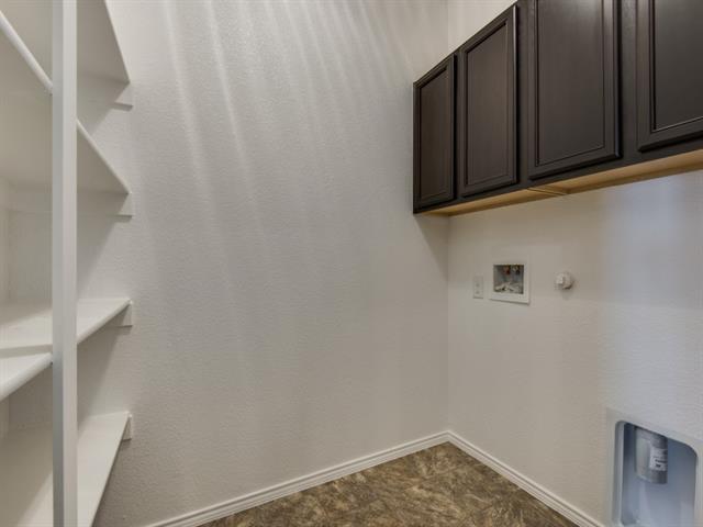 Building Photo - 9101 Benevolent Ct