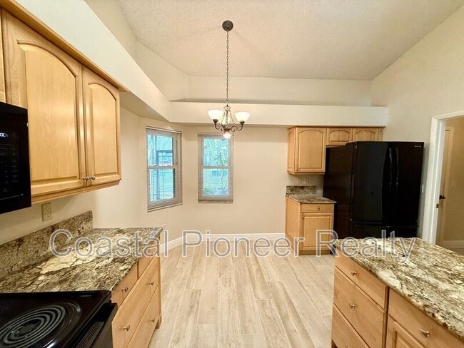 Building Photo - 8723 Imperial Ct