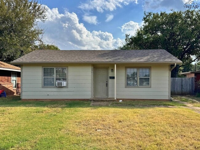 Primary Photo - 2941 Stearns Ave