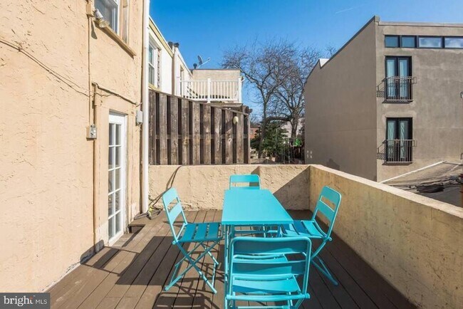 Building Photo - 501 S 26th St