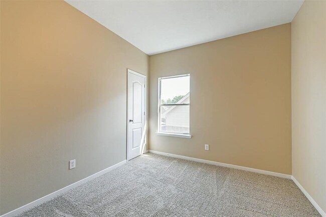 Building Photo - 14122 Austin Hollow Ct