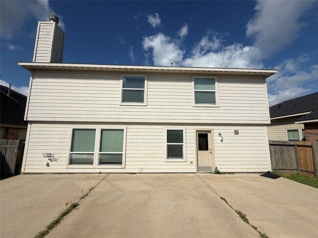 Building Photo - 246 Golden Grain Dr