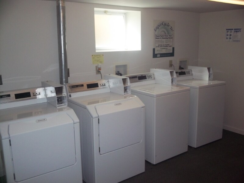 Building Photo - 330 Green St