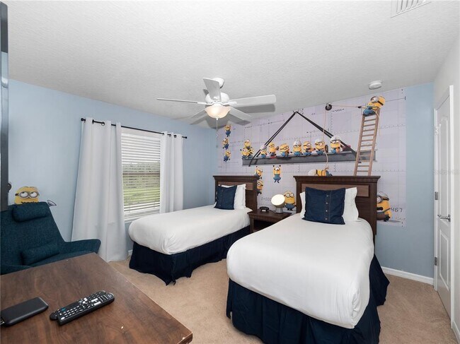 Building Photo - 8825 Rhodes St