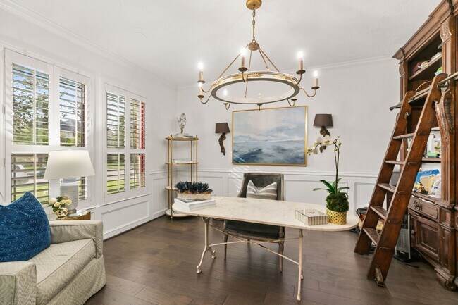 Building Photo - 2560 Costa Mesa Cir