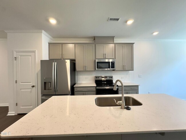 Building Photo - 1529 Crescent Townes Wy