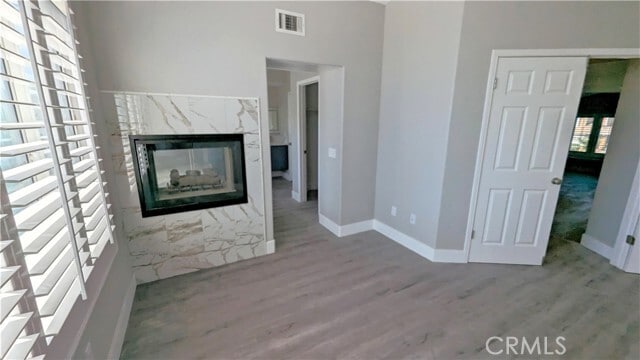 Building Photo - 14363 Auburn Ct