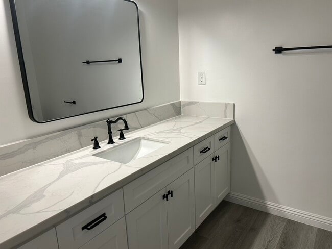 Guest Bathroom - 1841 N Fuller Ave