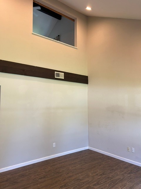 Building Photo - 446 Down Hill Dr
