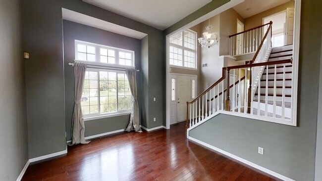 Building Photo - 292 Sandrock Ct