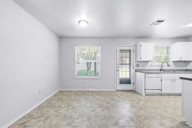 Building Photo - 9427 Velvet Spring