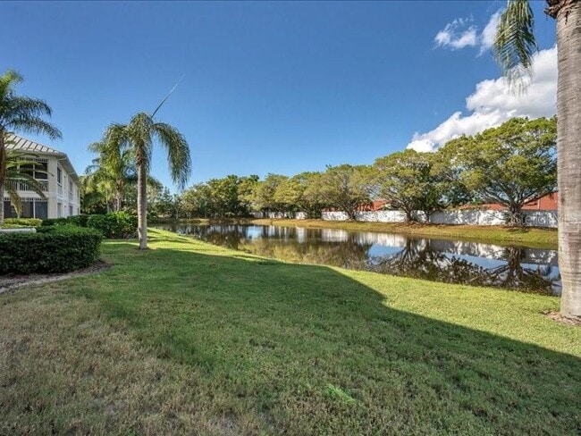 Building Photo - 3701 54th Dr W