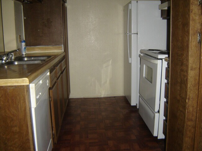 Building Photo - 3854 46th St