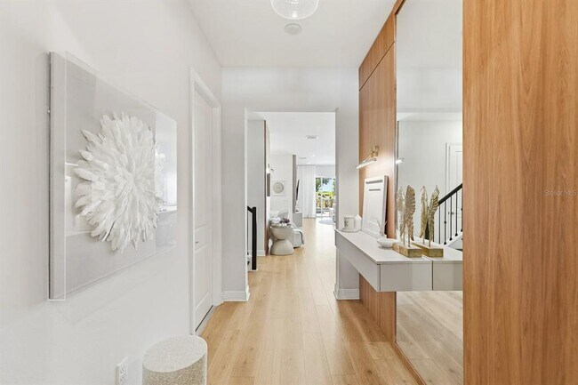 Building Photo - 16312 Volterra Point