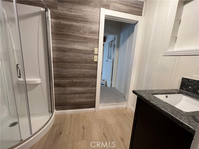 Building Photo - 782 N Village Ln