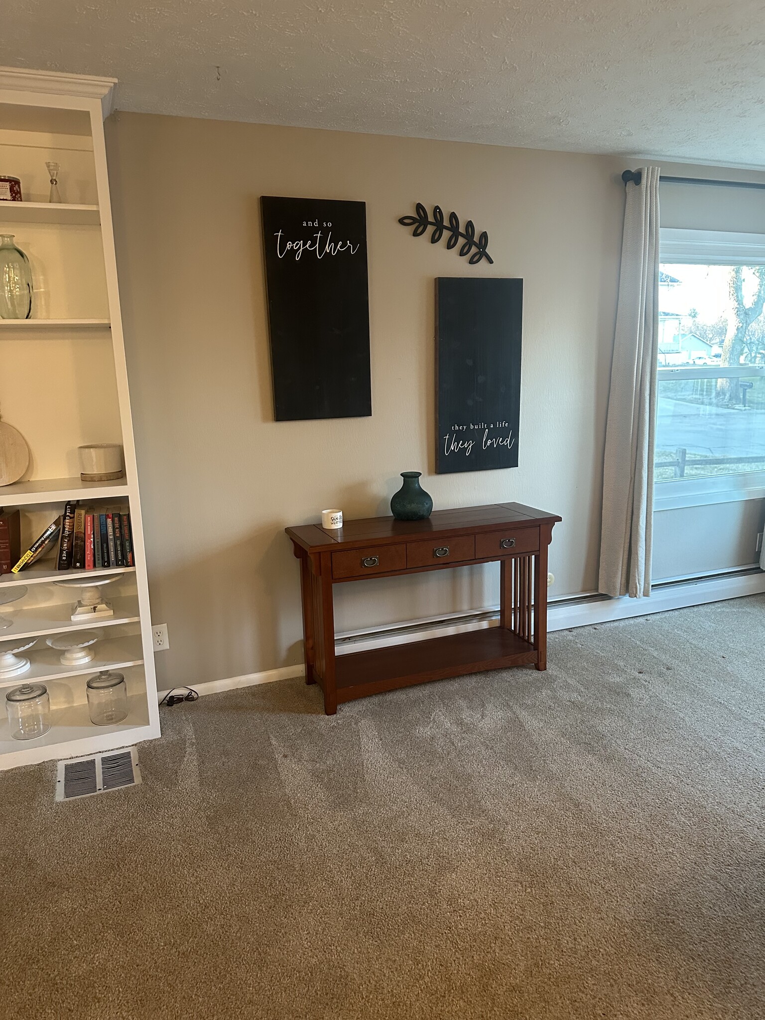 Building Photo - 1009 Ann Ave