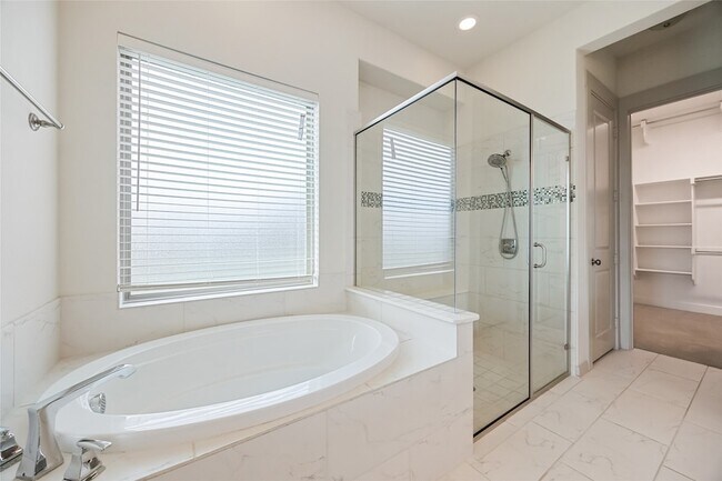 Building Photo - 5208 Watters Branch Dr
