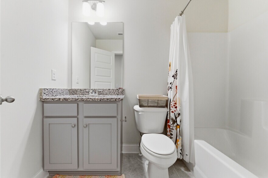 Building Photo - 528 Sonata Walk