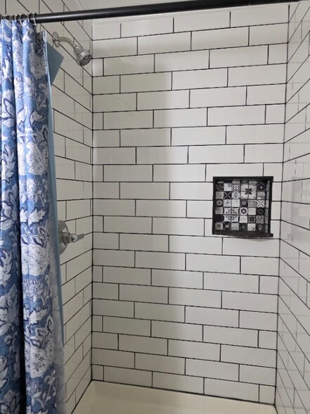 Building Photo - 138 High St