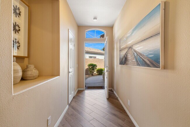 Building Photo - 79699 Carmel Valley Ave