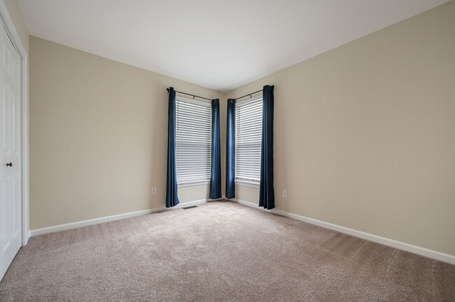 Building Photo - 265 Burnham Ln