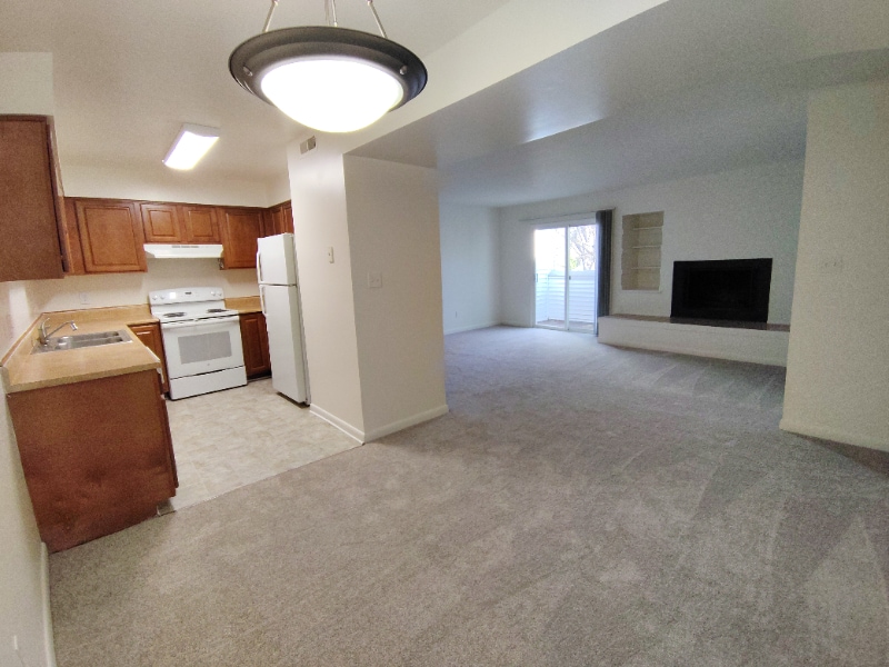 Building Photo - 600 Reusens Rd